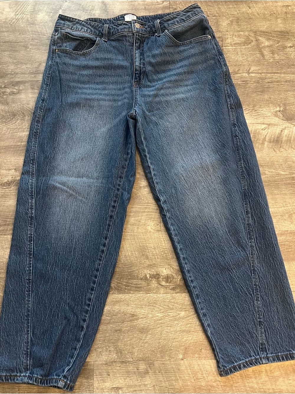 Time and Tru High Rise Barrel Leg Jeans Size 18 Medium Wash Relaxed Fit